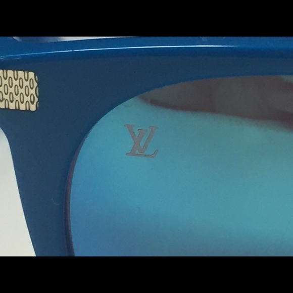 Louis Vuitton Authentic Porte Sunglasses - Picture 6 of 7